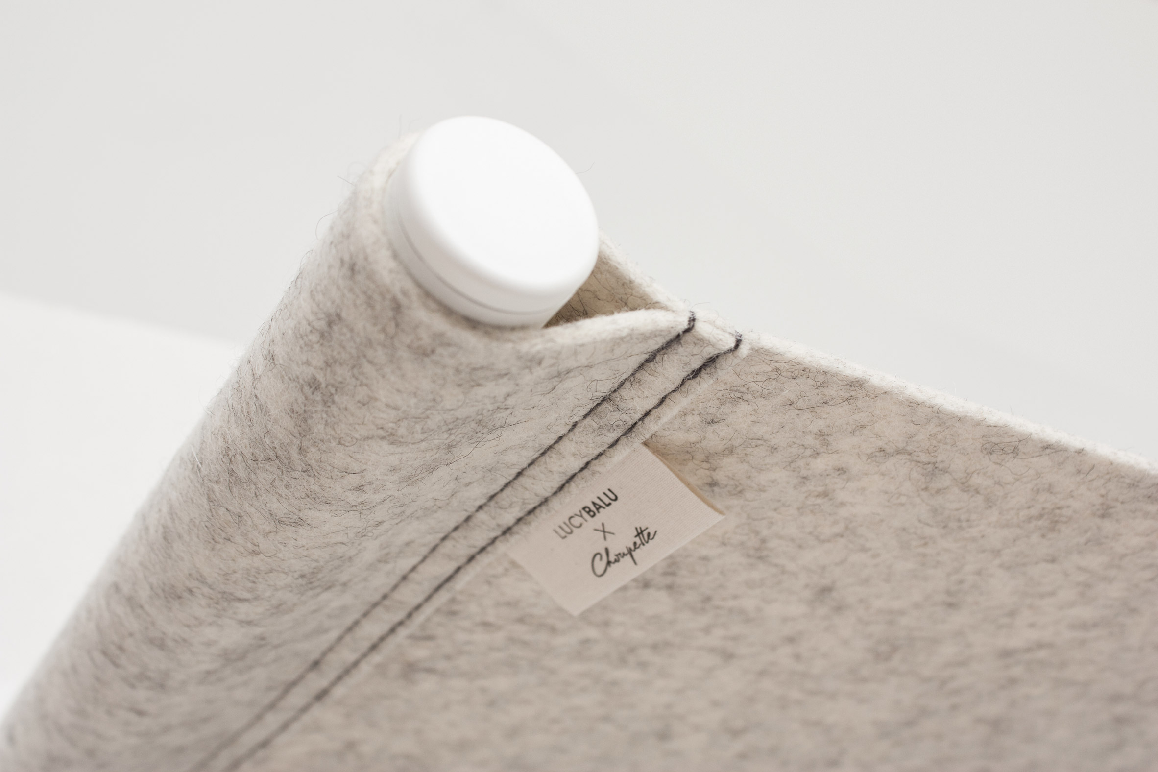 Swing by Choupette x LucyBalu is made of wool