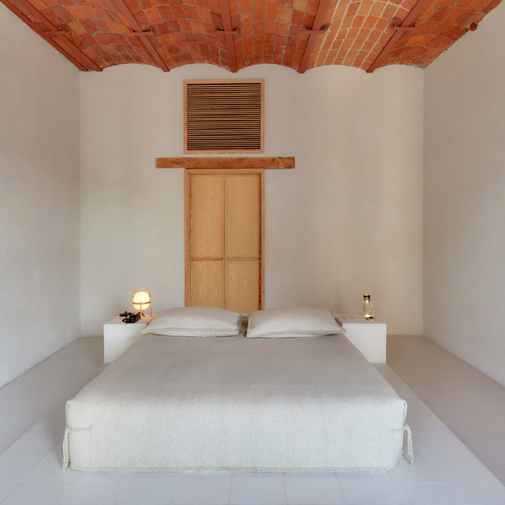 Bedroom in Círculo Mexicano Hotel, Mexico, by Mabrosi Etchegaray