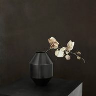 The Hydro vase from Fredericia's Complements accessories collection