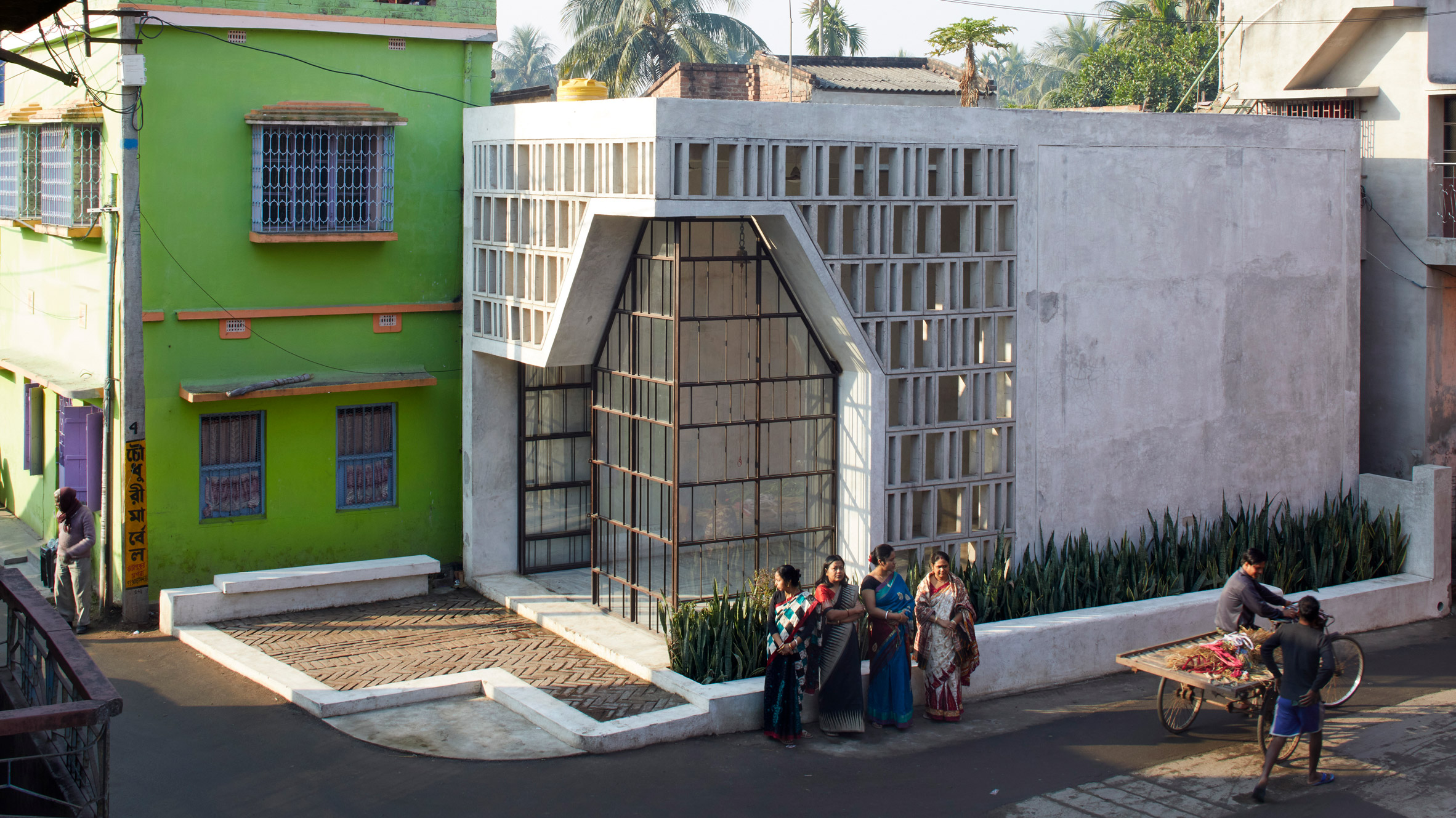 Abin Design Studio creates latticed concrete and glass temple in India