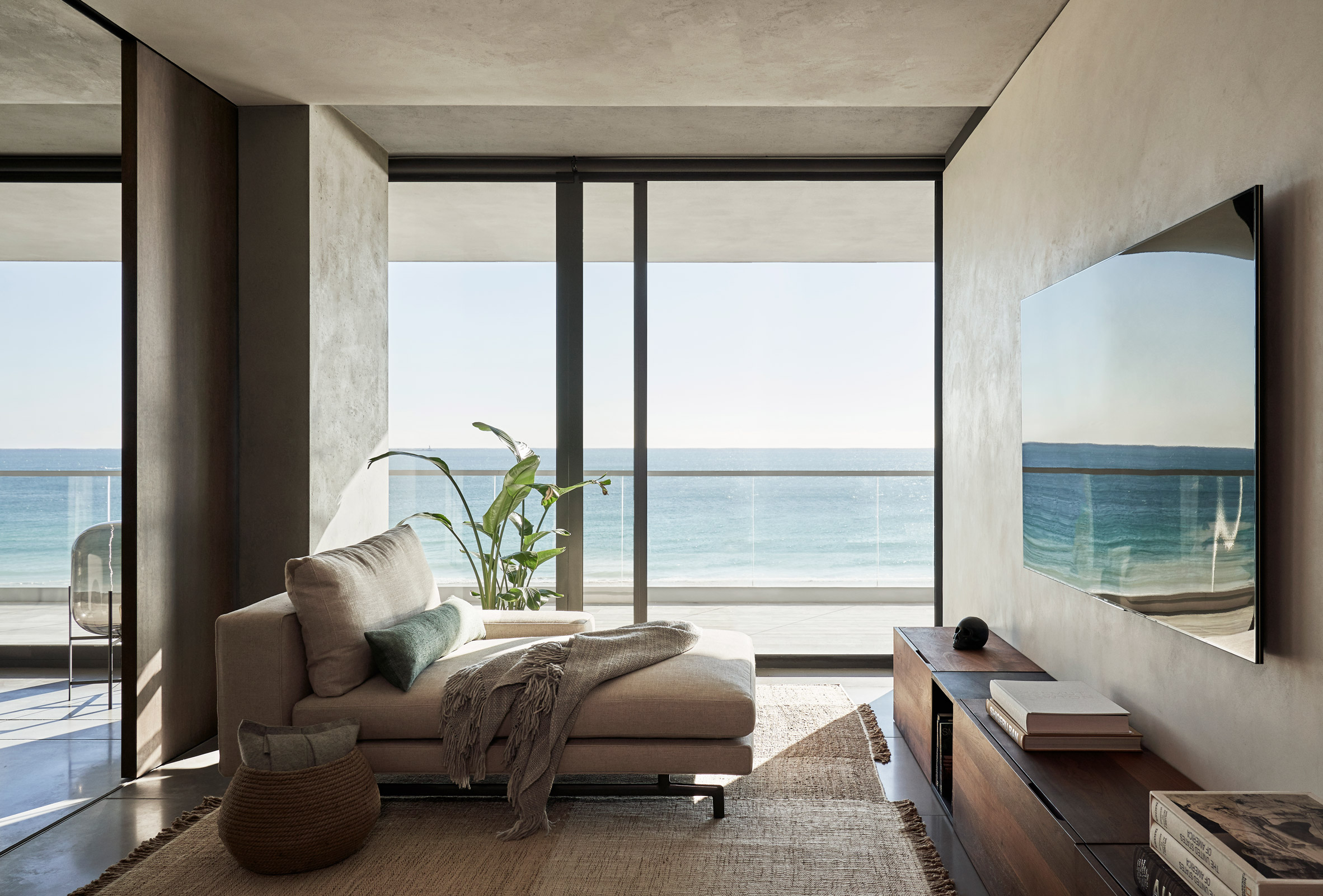 Ocean Drive Apartment In Miami Beach By