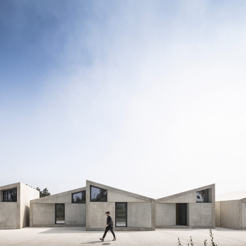 Summary builds modular housing in Portugal from precast concrete