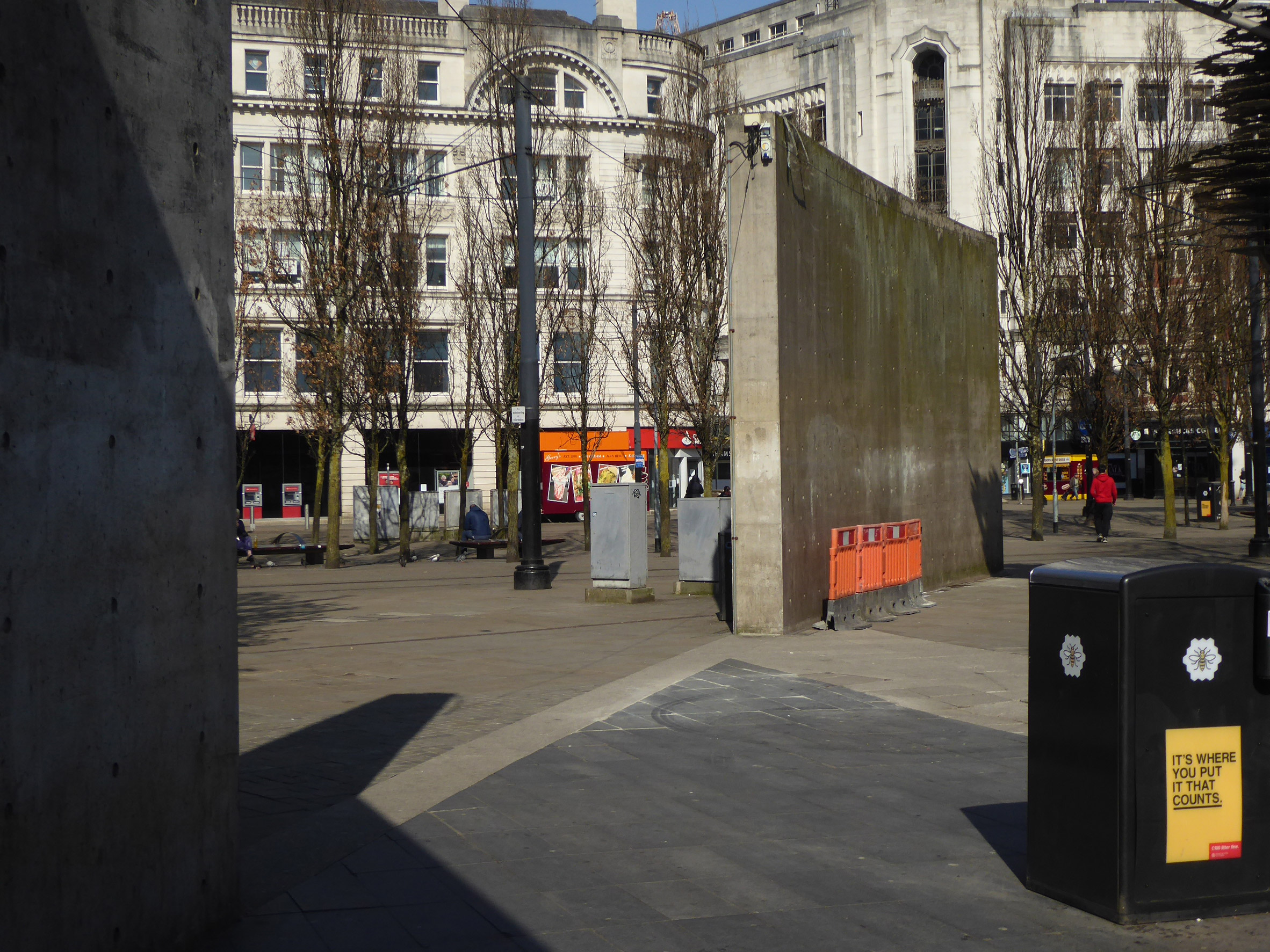 Tadao Ando's wall in Piccadilly Gardens