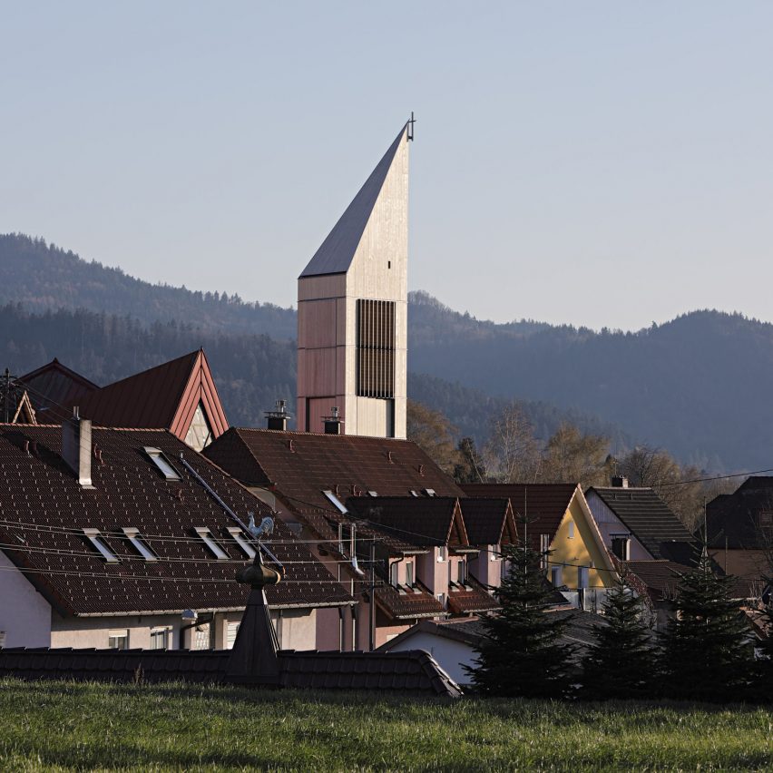 Cross-laminated timber tower in the Black Forest