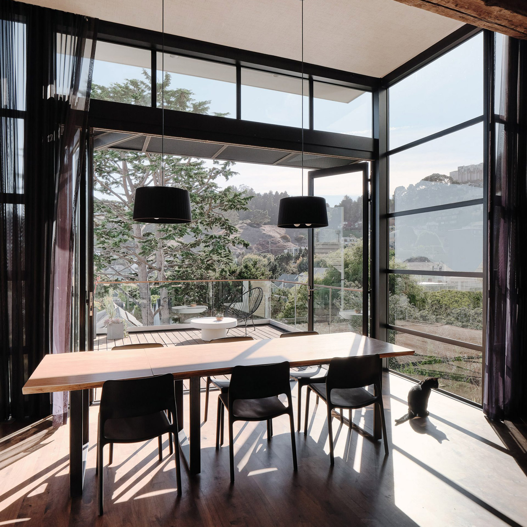Dining room in Valley Street house by Síol Studios and Levy Art and Architecture