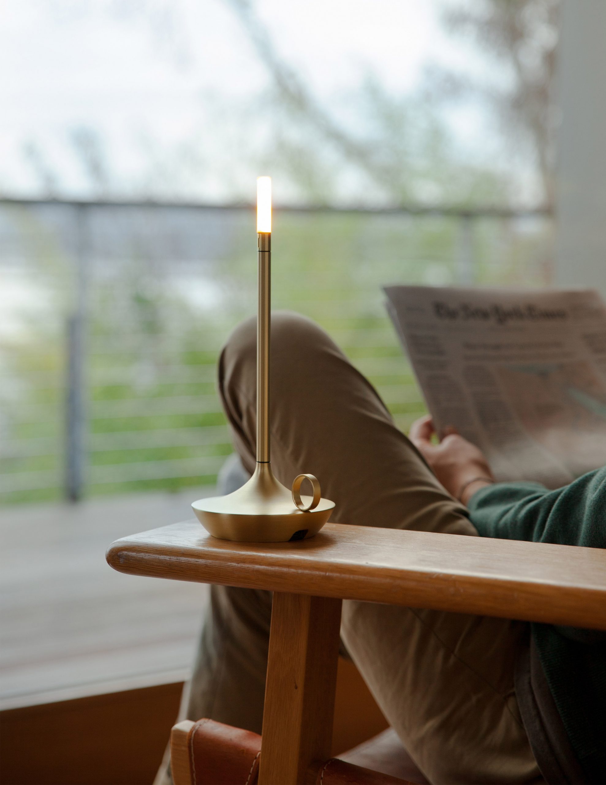 Wick portable lighting fixture and electronic candle by Graypants