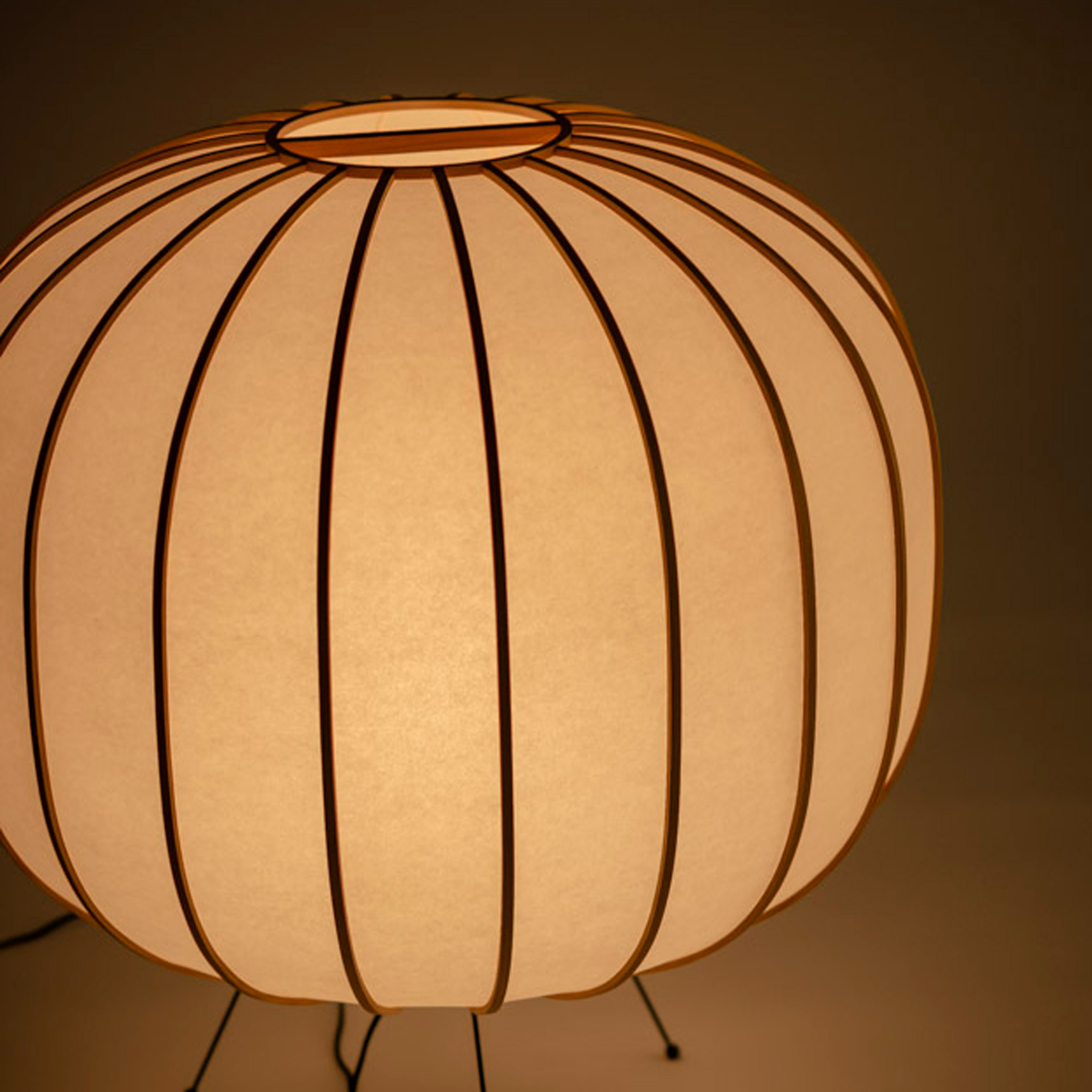 Bombori handmade washi paper lamp by Boffi