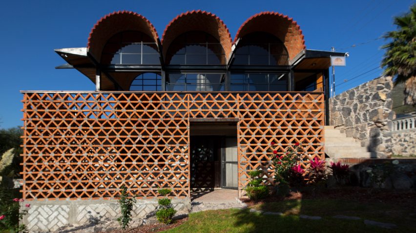 Hñähñu Multimedia Center by Aldana Sanchez Architects