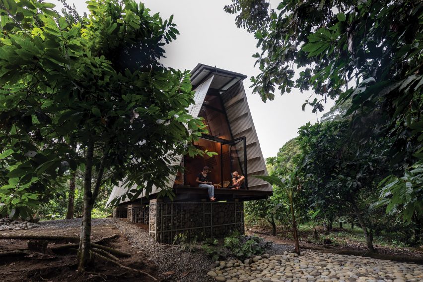 Plywood cabin in Ecuador