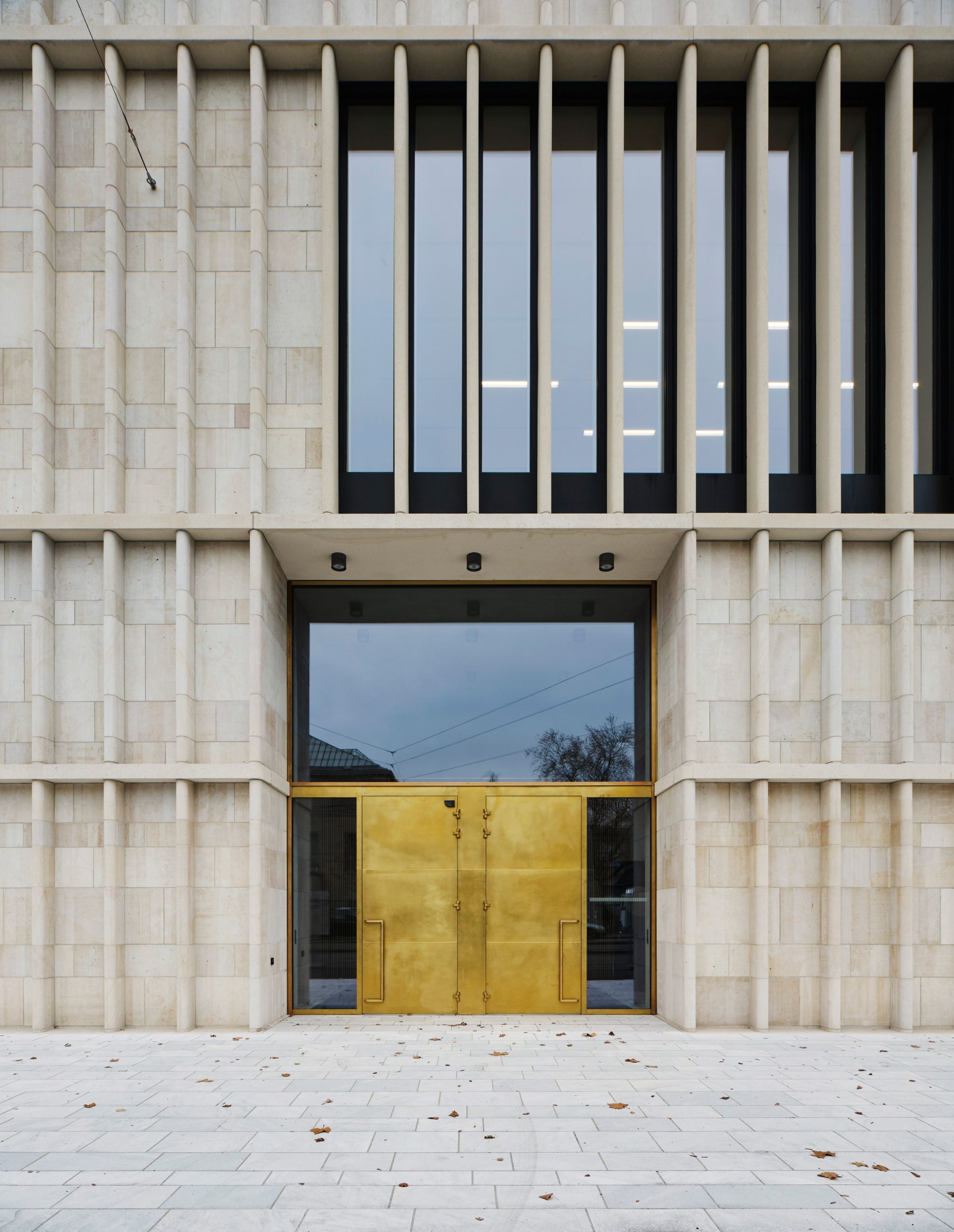 David Chipperfield adds limestone-clad extension to Kunsthaus Zurich