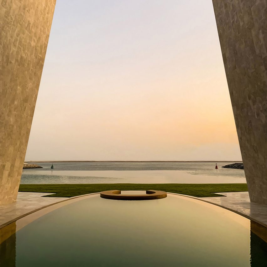 Fabio Novembre creates crescent-shaped villa on artificial island off the coast of Abu Dhabi
