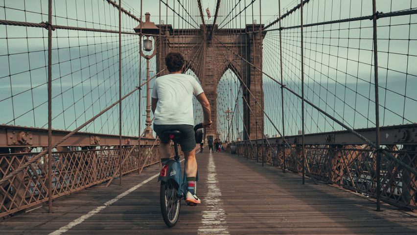 Cycling over New York's Brooklyn Bridge