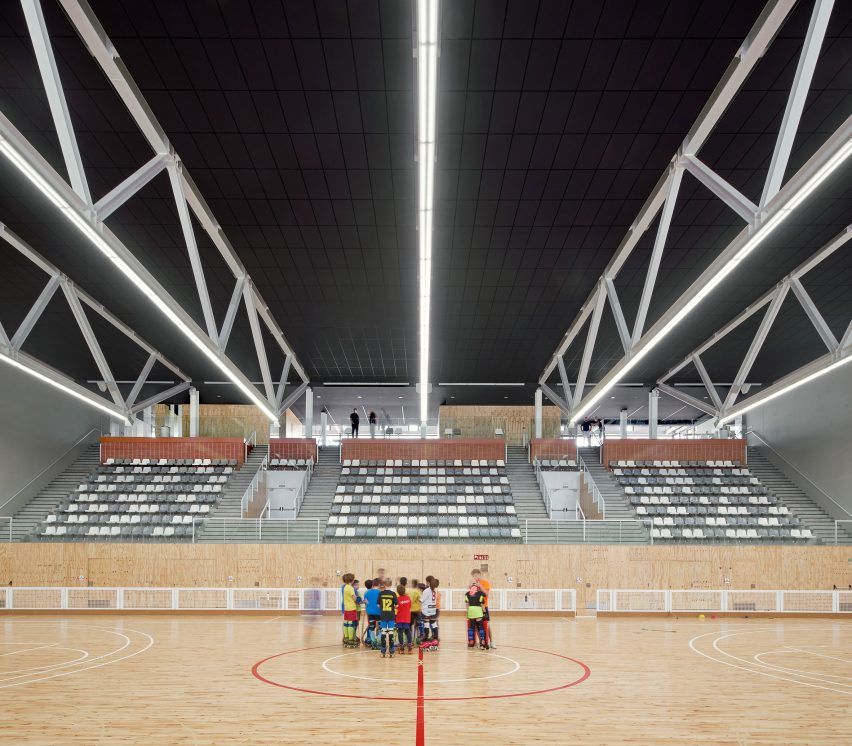 Basement sports hall in Camp del Ferro sports centre in Barcelona