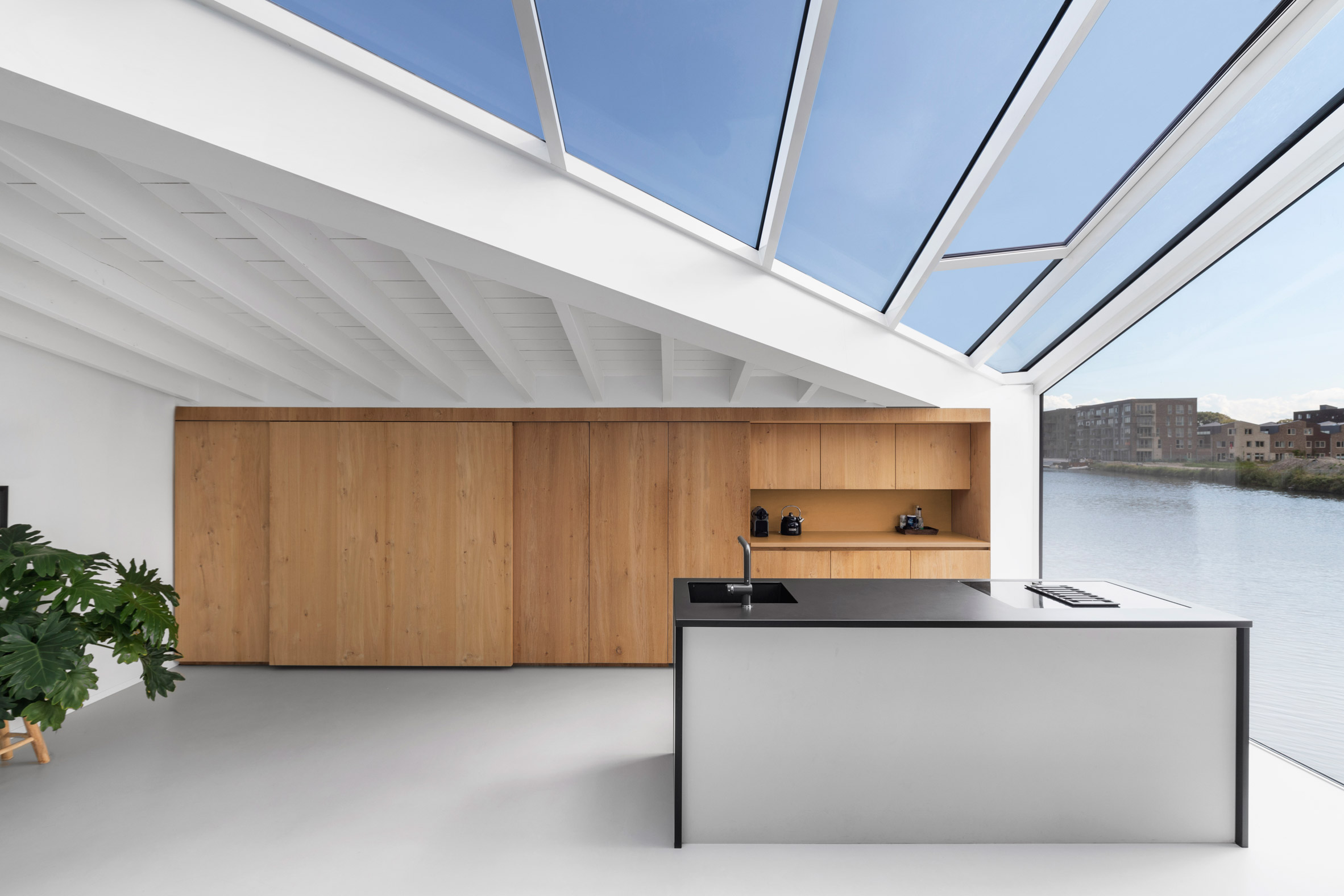 The kitchen inside the floating house by i29