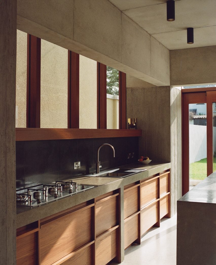 The kitchen of the Hollybrook Road extension by TOB Architect