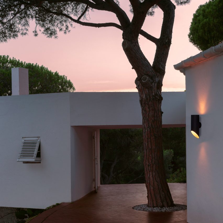 Elipse exterior wall light by by Josep Lluís Xuclà for Marset