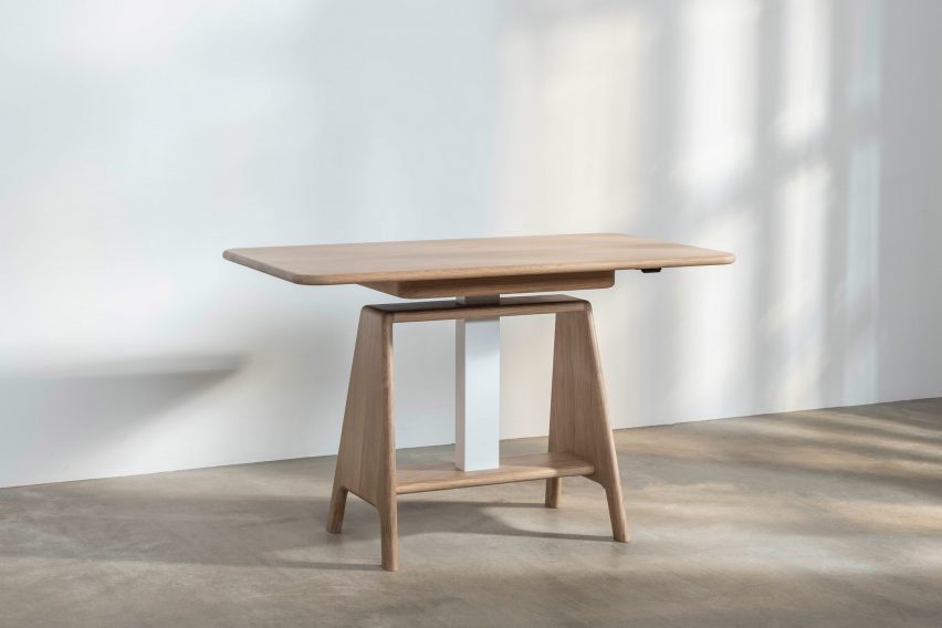 A Noa sit-stand desk by Benchmark with at sitting height