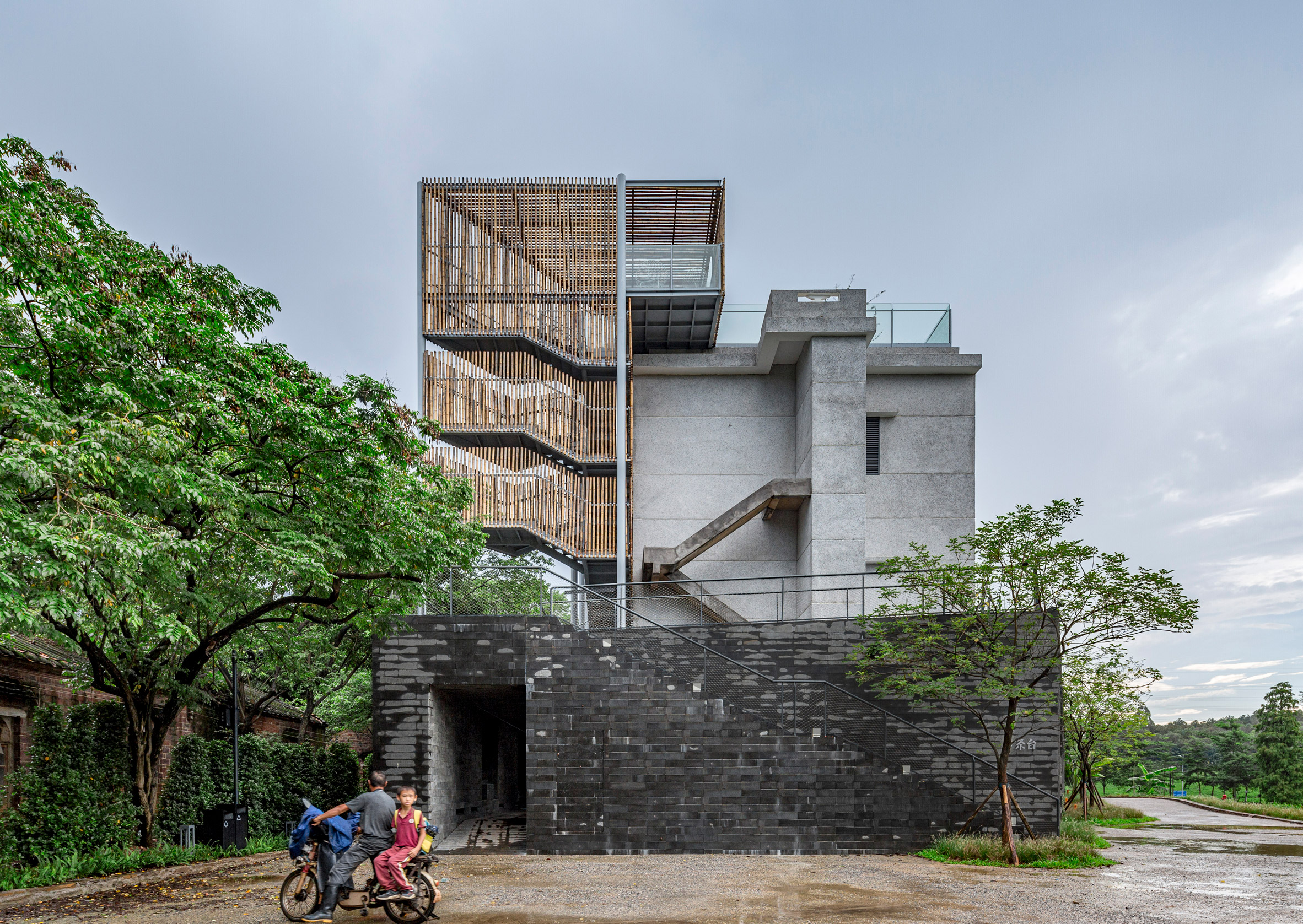 The exterior of the (Re)forming Duichuan Tea Yards centre by O-office Architects
