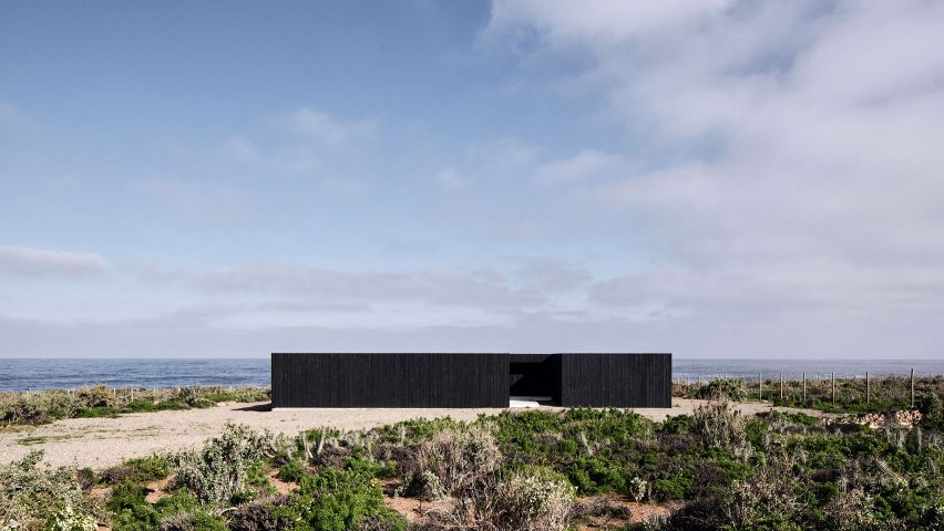 Blackened pine-clad house in Chile