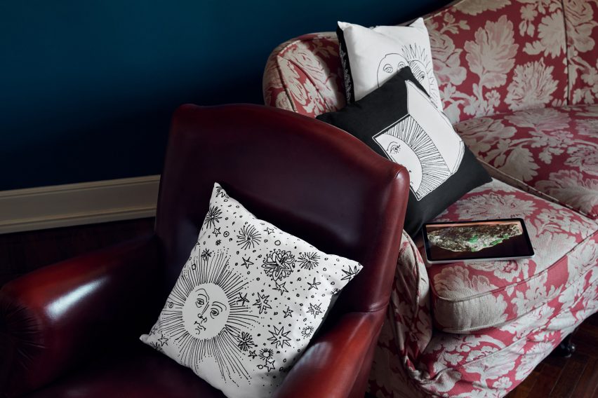 Solitario cushions by Fornasetti