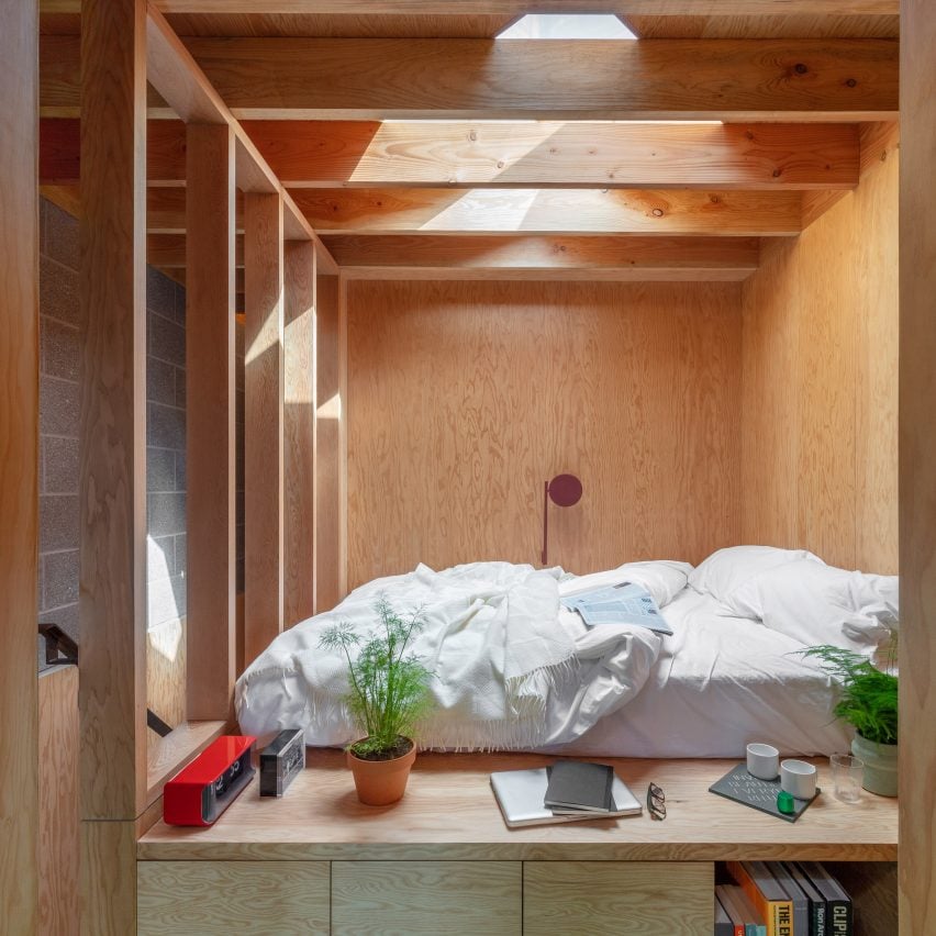 Bed in High Street House by Noiascape Teatum+Teatum