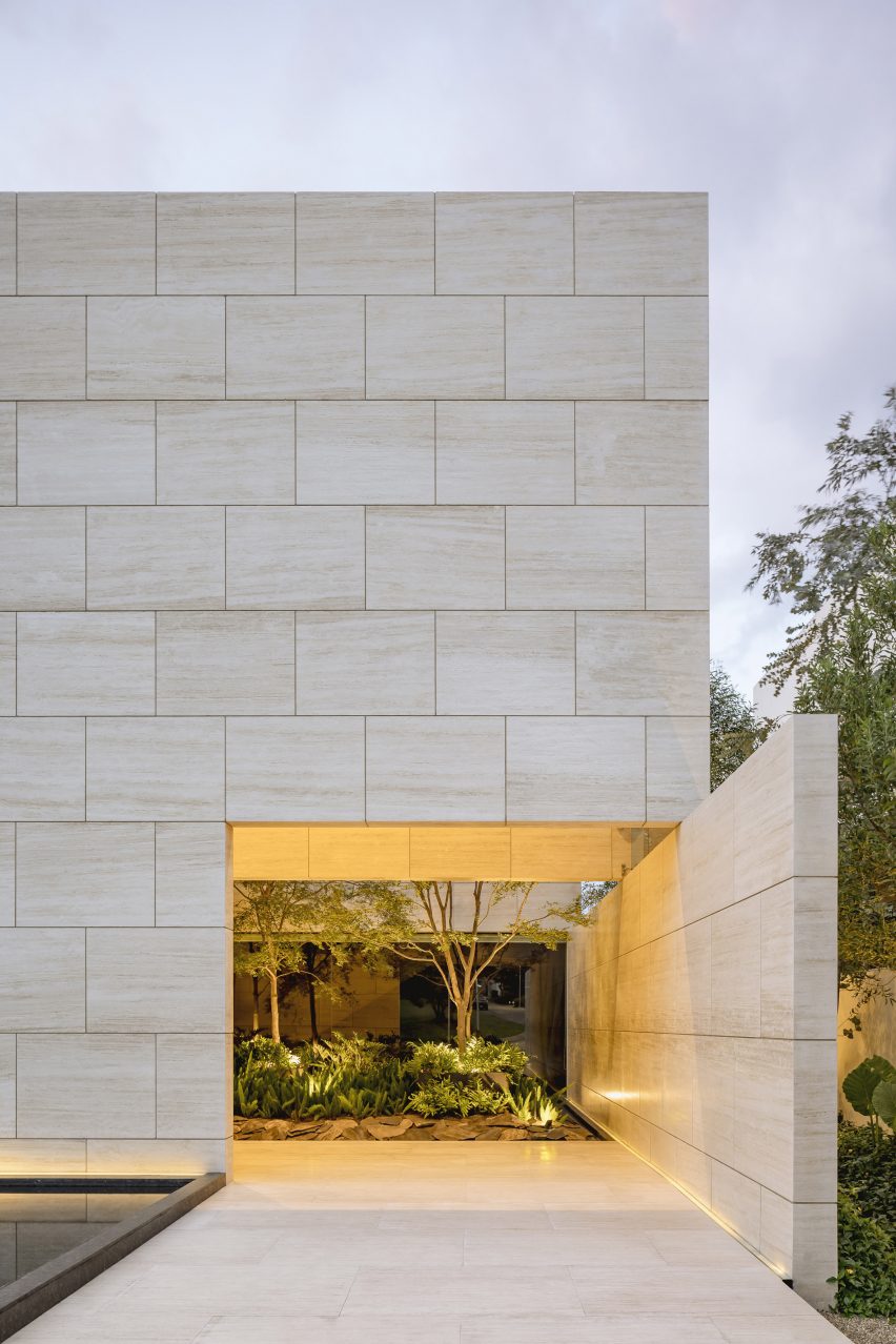 Exterior of Casa ZTG by 1540 Arquitectura