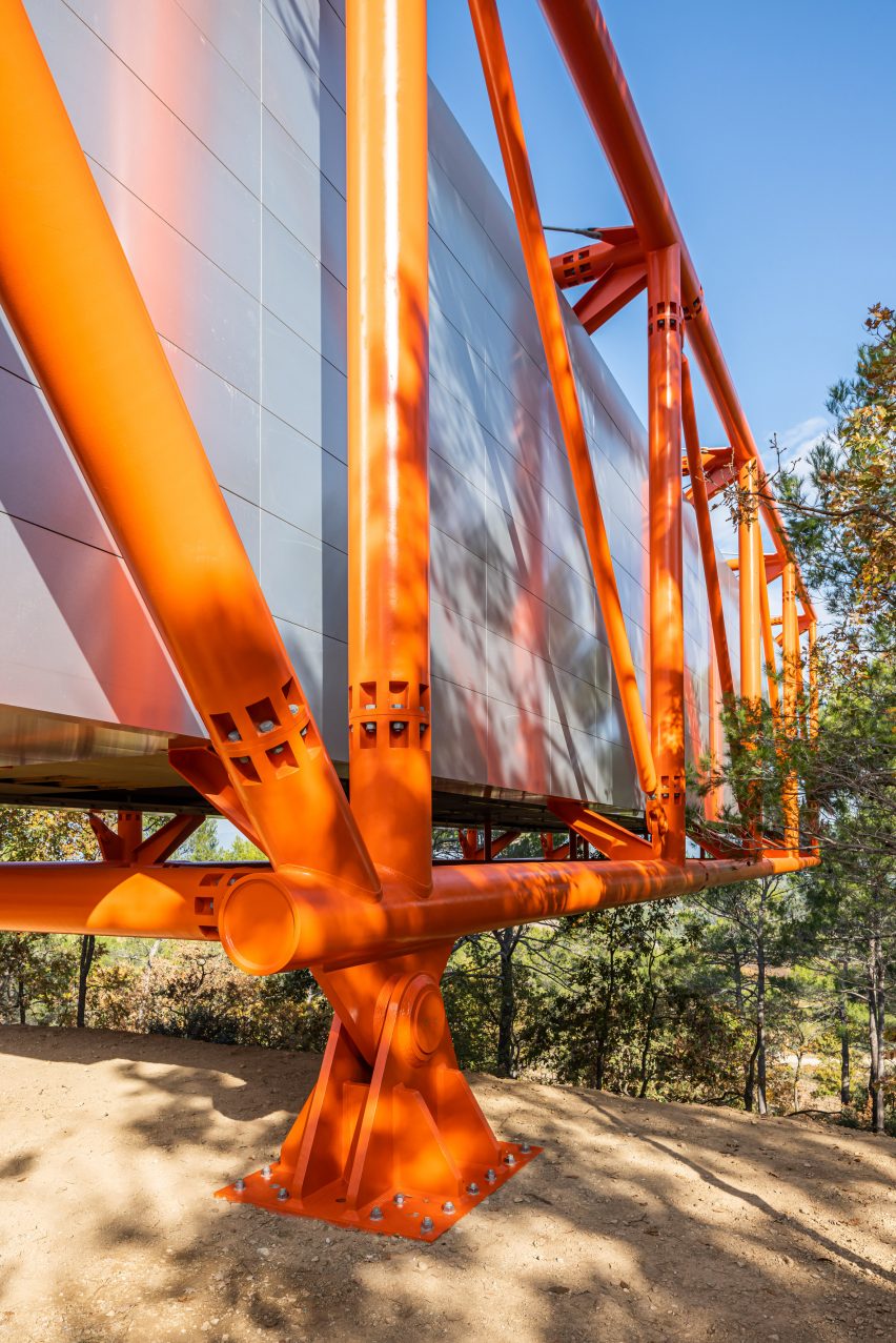 Orange structure of Richard Rogers art gallery