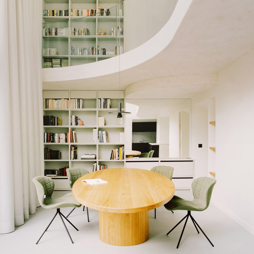 A double-height dining room in a Parisian townhouse by Clément Lesnoff-Rocard