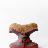 Stool in red and brown clay