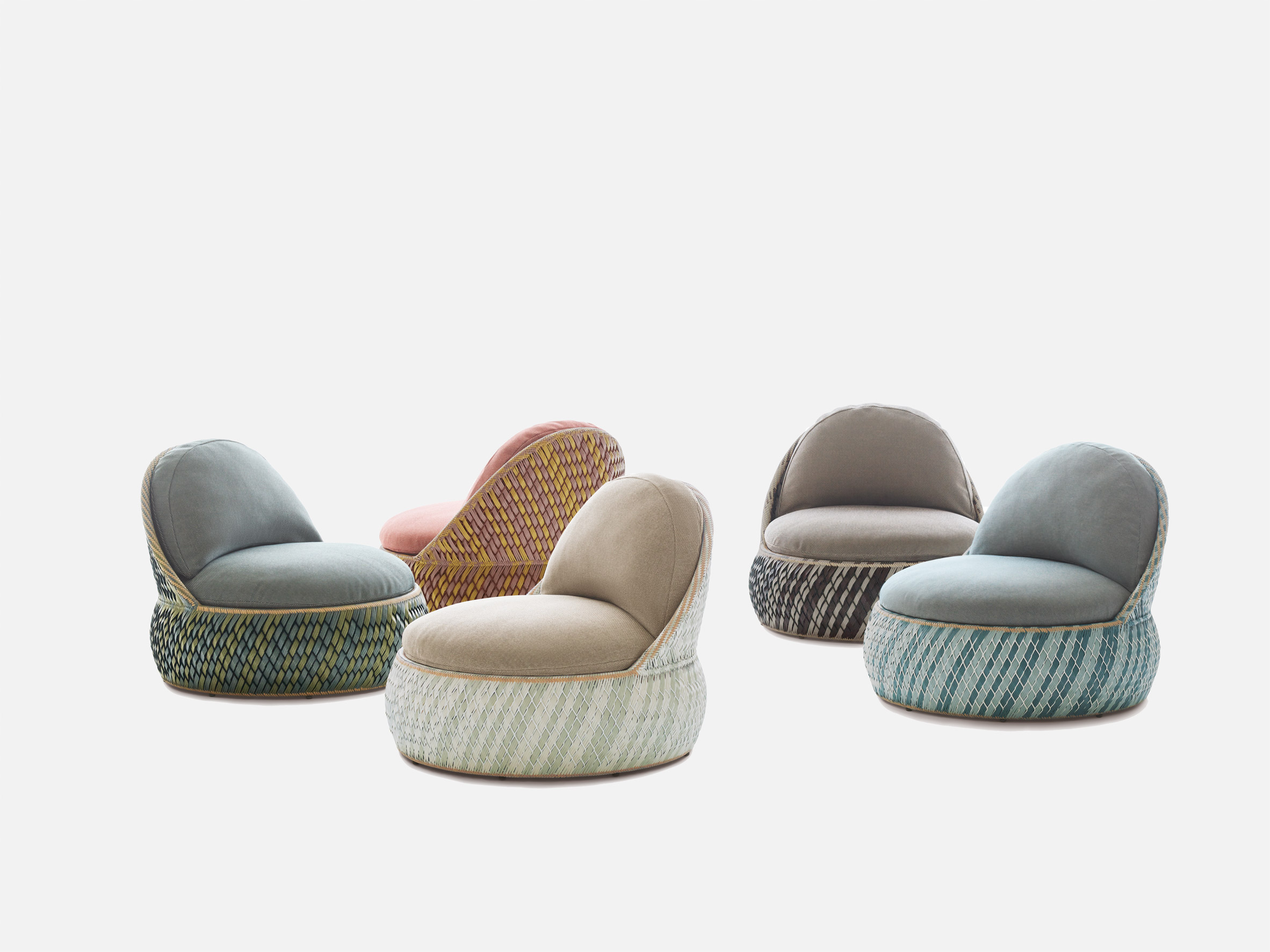 Dala seating woven using Filipino craft techniques by Stephen Burks for Dedon