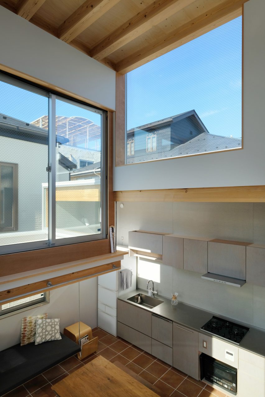 Over four-metre high ceilings in Tokyo house
