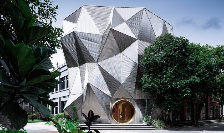 PIG Design creates Memphis-informed Ya Space! furniture showroom in Hangzhou