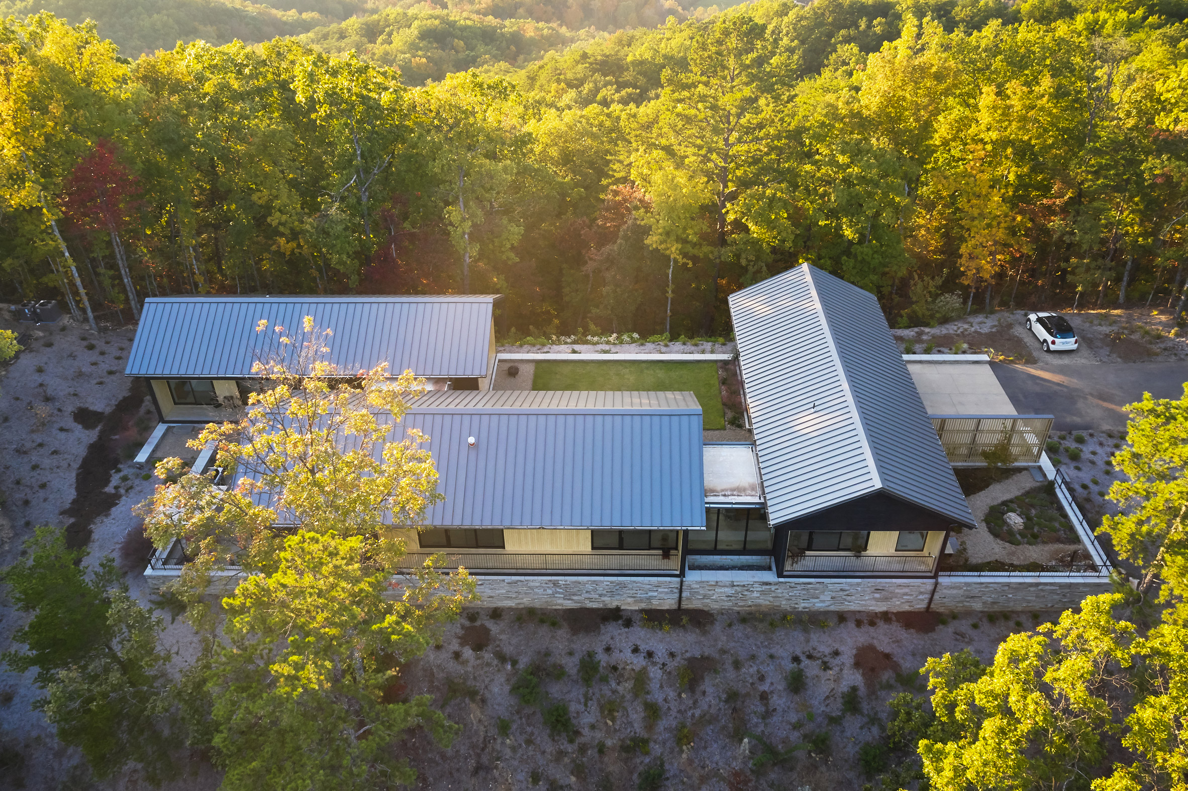 Aerial view of Short Mountain House by Sanders Pace