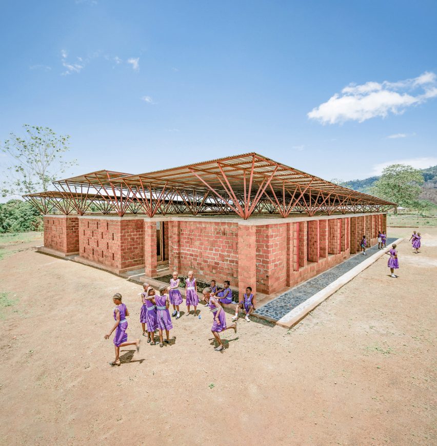 Swawou School for Girls, Kenema, Eastern Province, by Orkidstudio