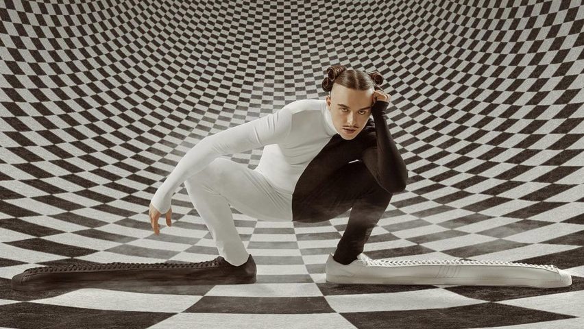 Tommy Cash wearing his bespoke Adidas Superstar trainers