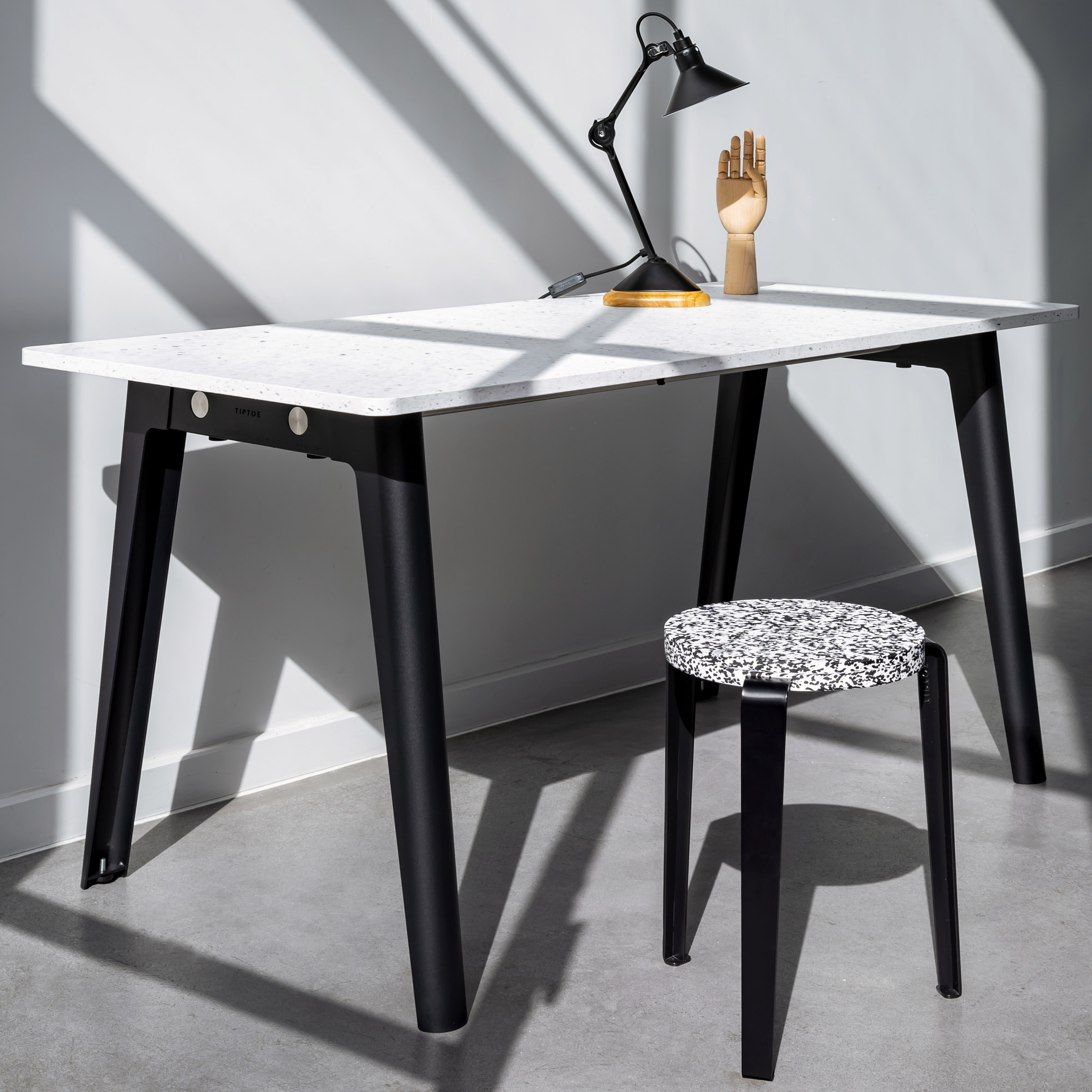 New Modern table system by Tiptoe