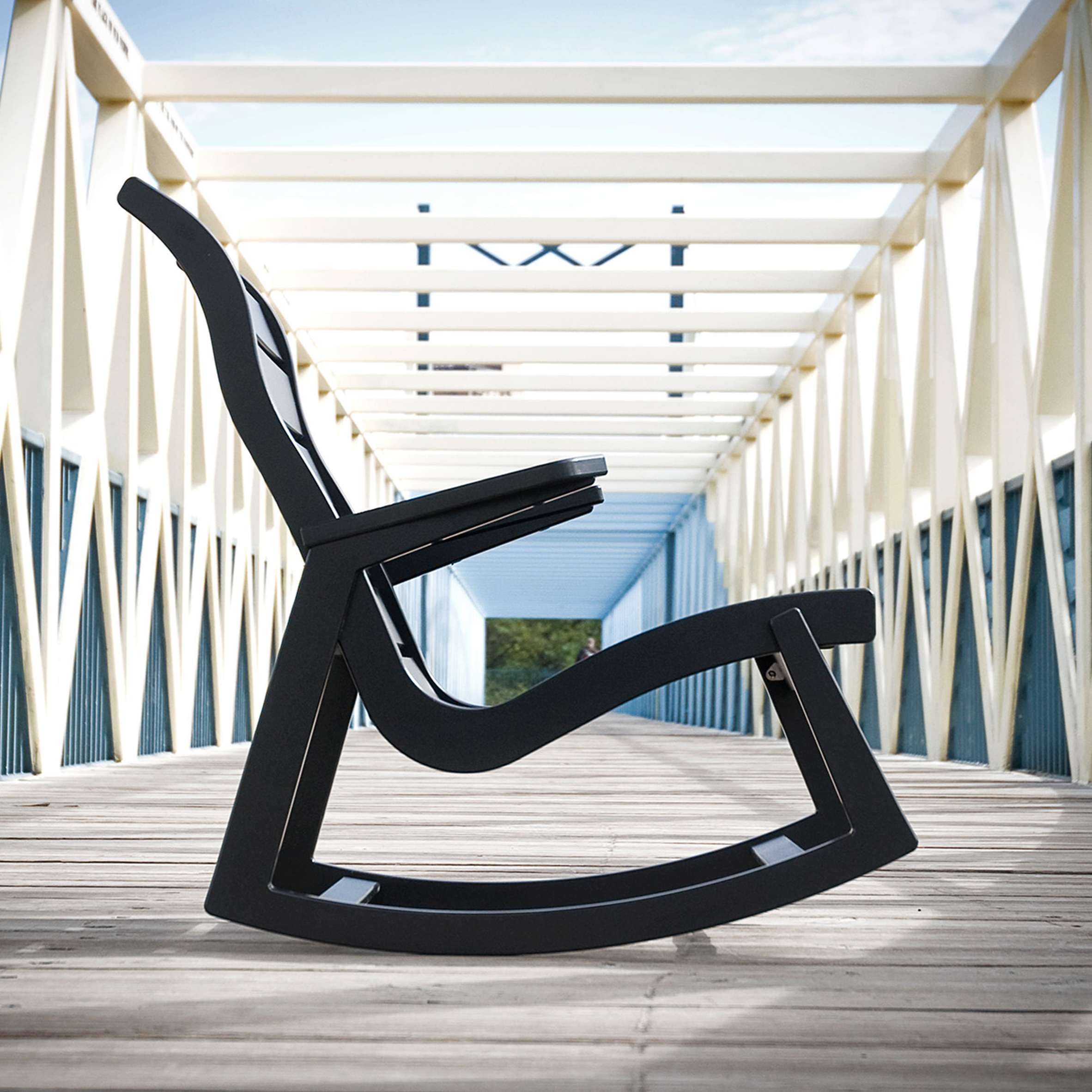 Rapson outdoor rocking chair by Loll Designs