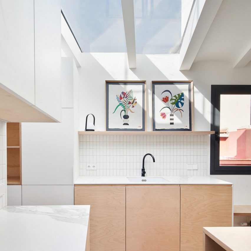Ten bright kitchens that are flooded with natural light