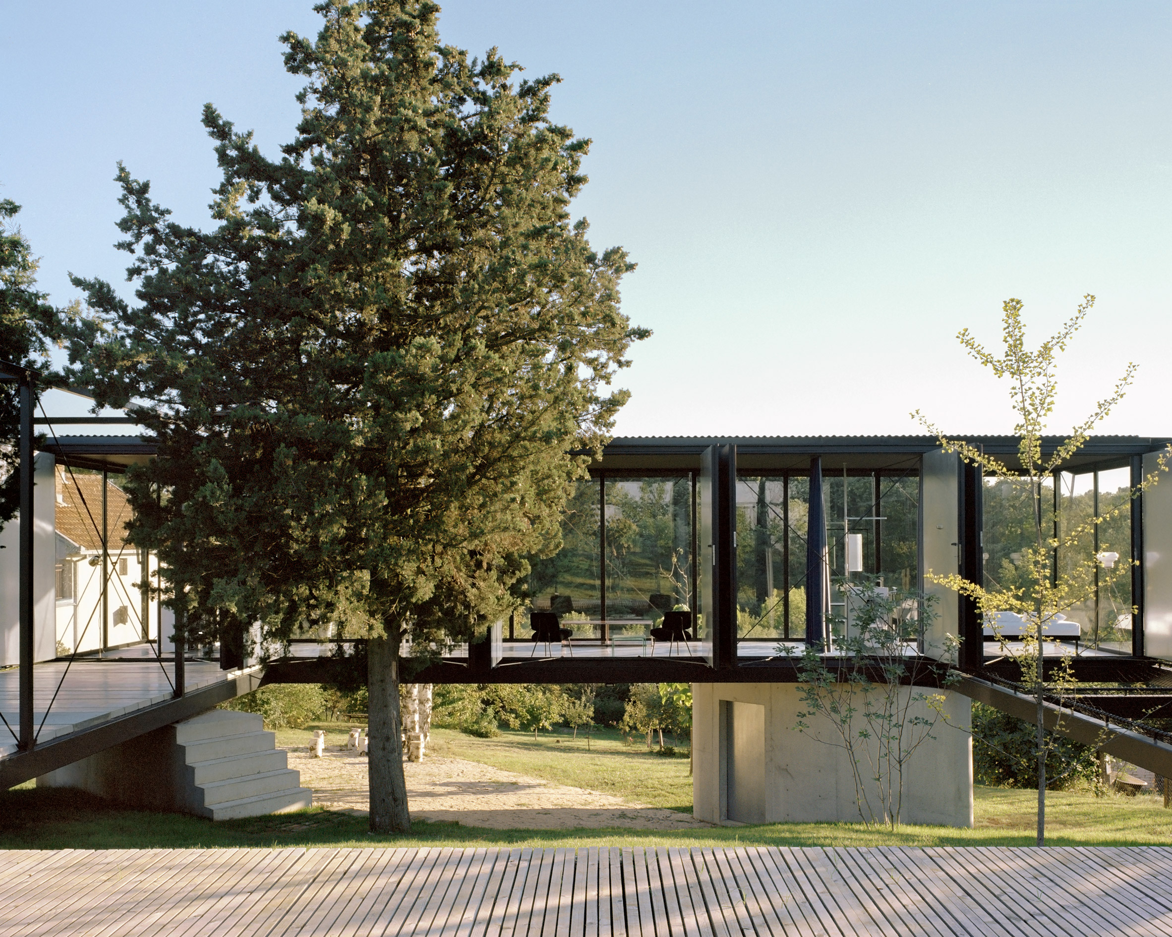 A steel-framed house with a central courtyard