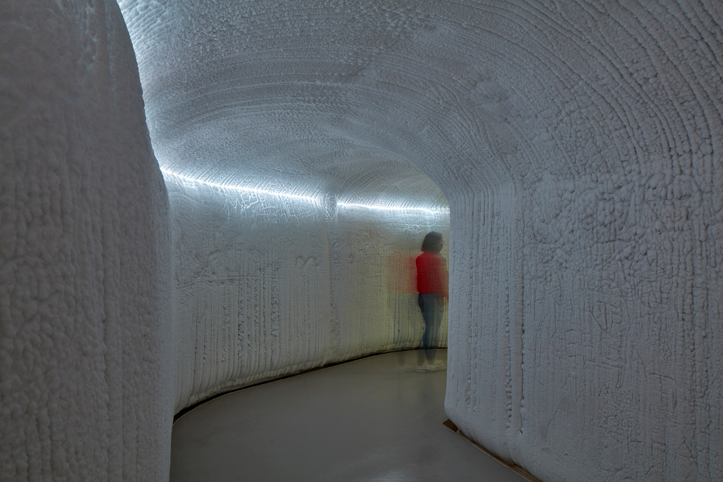 Ice tunnel designed by Kanva for museum in Montreal