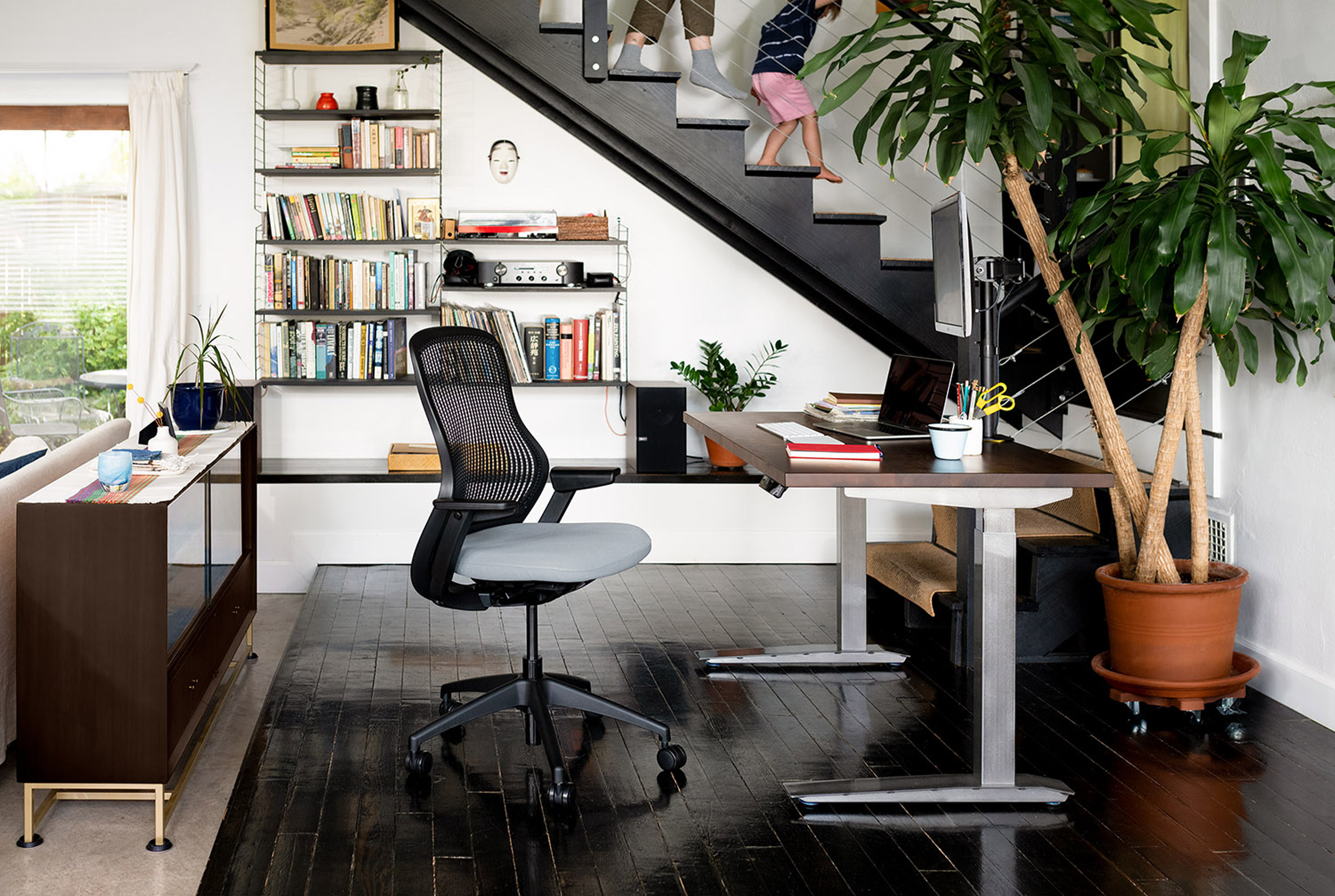 An office chair by Knoll