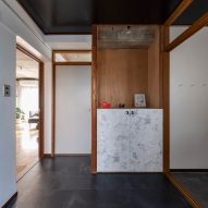 Entrance to Reception House by Nanometer
