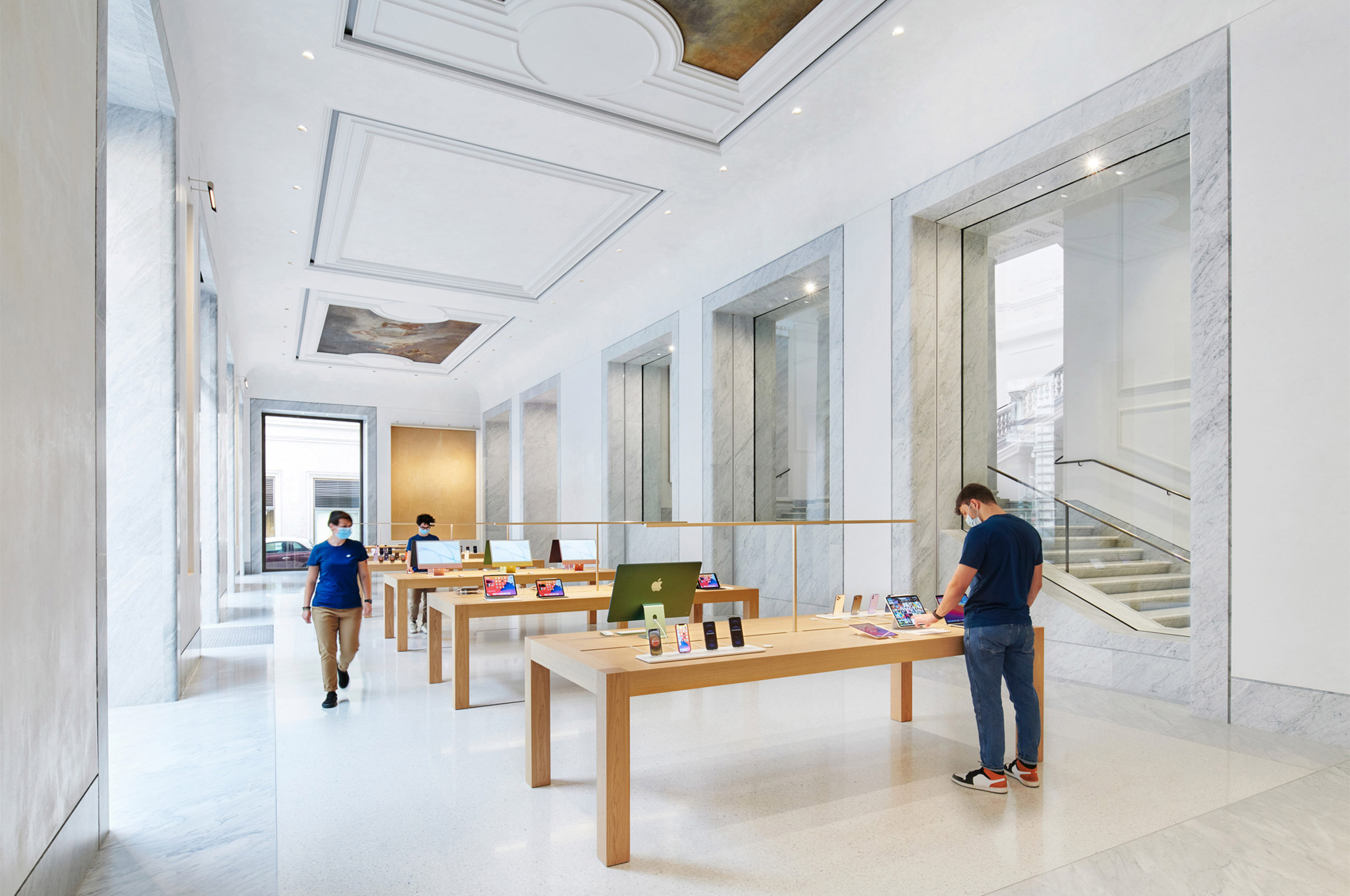 Marble covers the interior of Apple Via del Corso