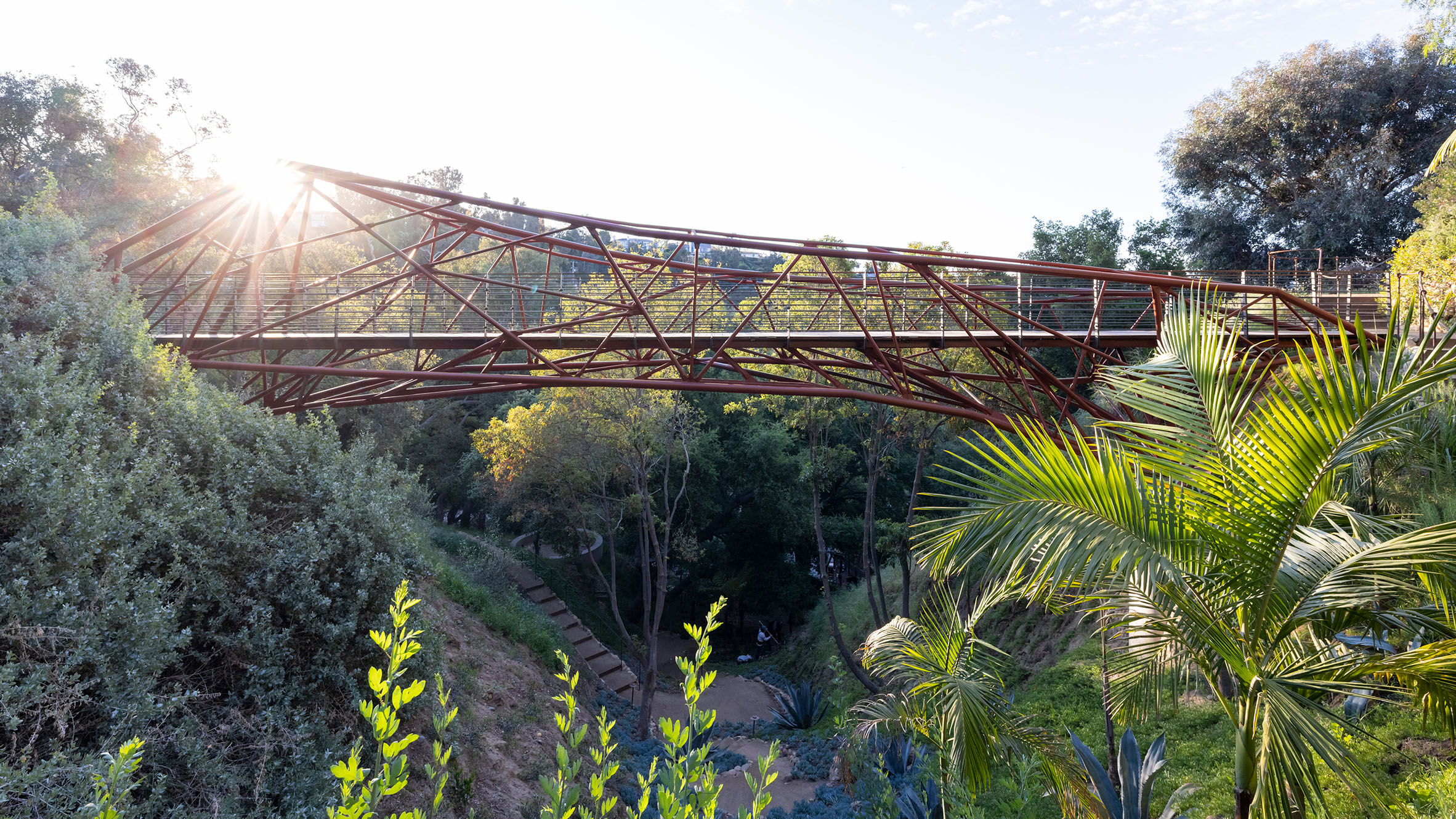 California students use collaborative robotics to build Arroyo Bridge - Vimarsana News