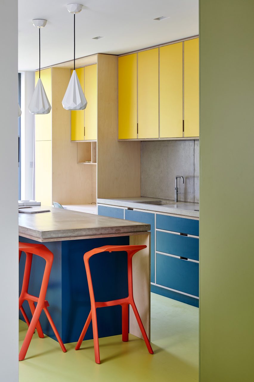 Interiors which use colour theory can adopt colour-blocking