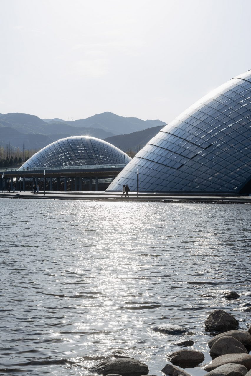 The domed greenhouses at Taiyuan Botanical Garden are located by a lake