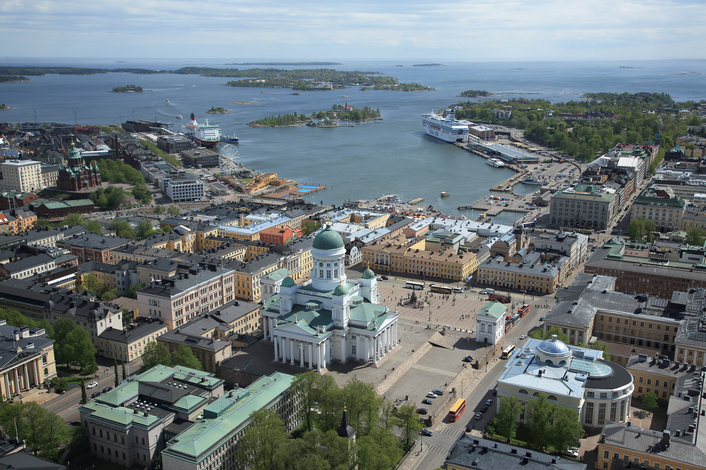 View across the Helsinki south harbour 