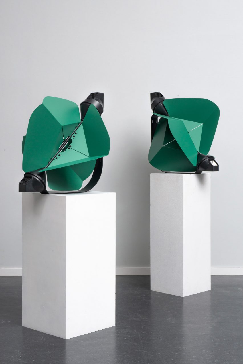 Two Papilio lights on plinths