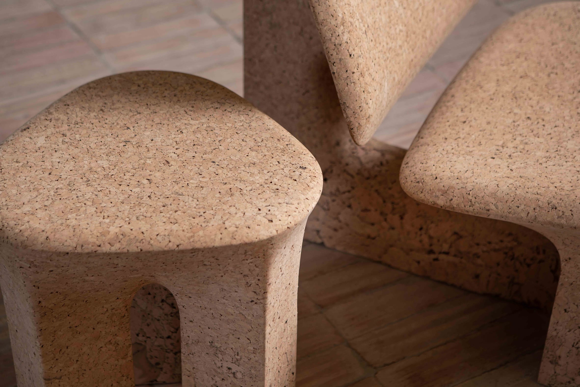 Fine grain in the tops of the Burnt Cork chair and stool