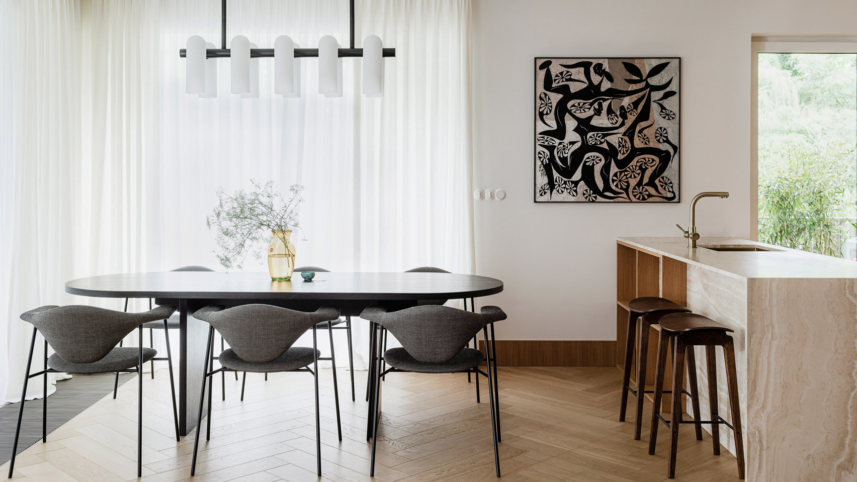 El apartamento Botaniczna está ubicado en Poznan, Polonia, diseñado por Agnieszka Owsiany Studio